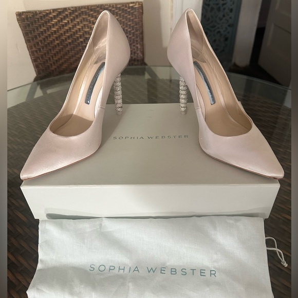 Sophia WebsterCoco Crystal Pump - Picture 1 of 16